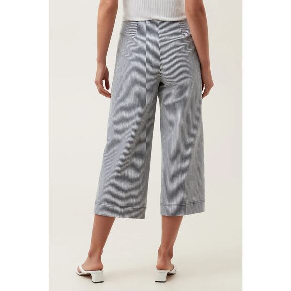 New w/Tag Trina Turk Whitewash/Gray Striped Cropped Fortunate Pant US 4 RT $248 - Picture 2 of 9